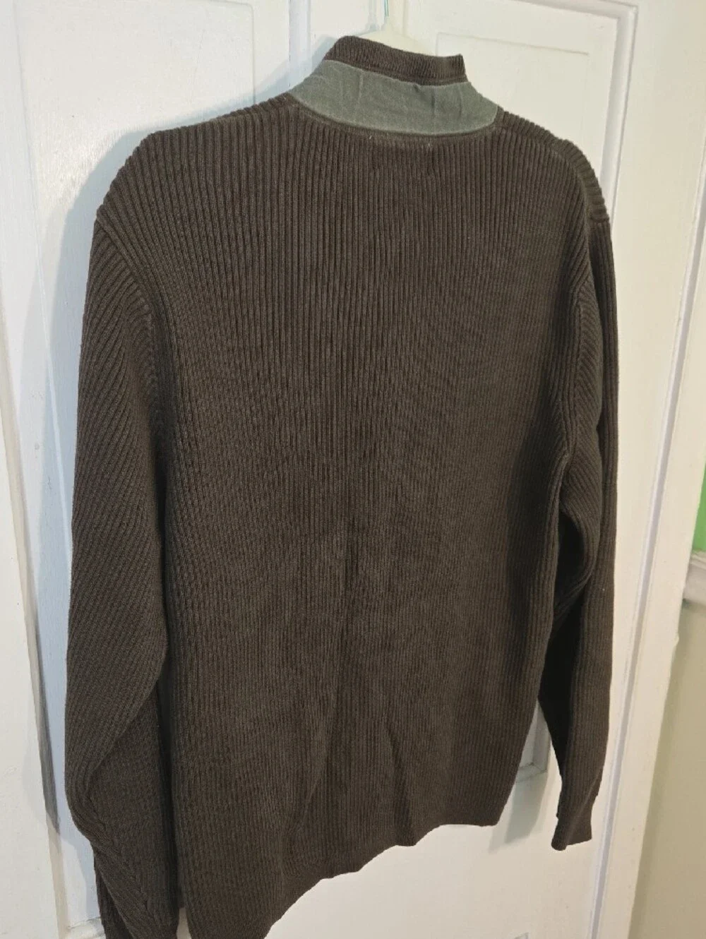 Men's Woolrich Men's Dark Brown Ribbed Zip-Neck Sweater Size L